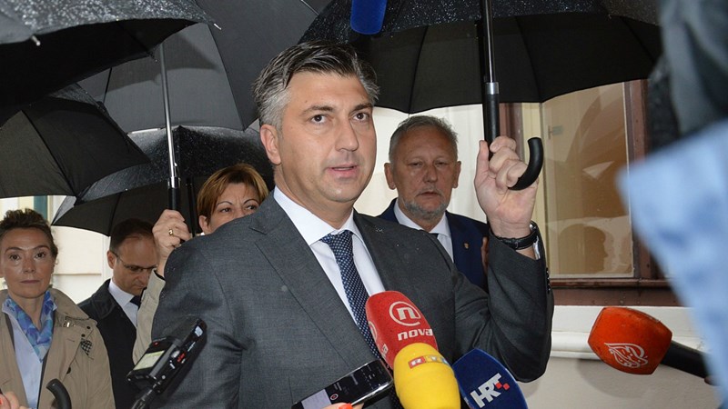 Plenkovic says will invite Pope Francis to visit Croatia